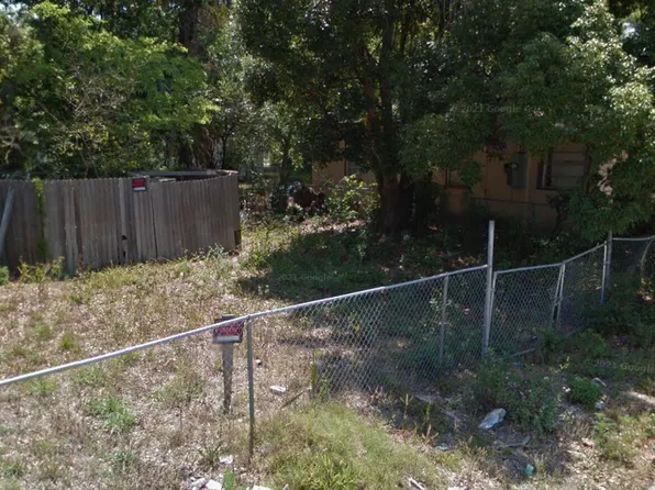 551 Spruce St, Daytona Beach, FL 32114