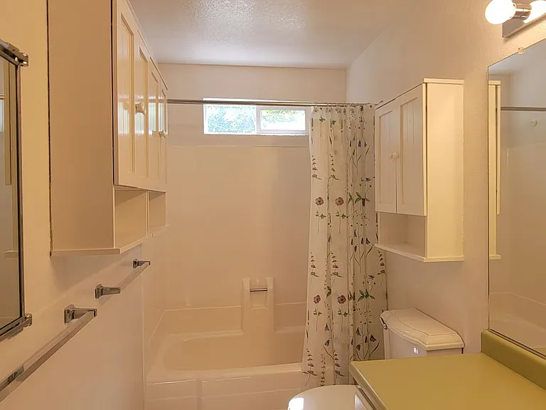 1855 Del Mar Ave — Photo 12