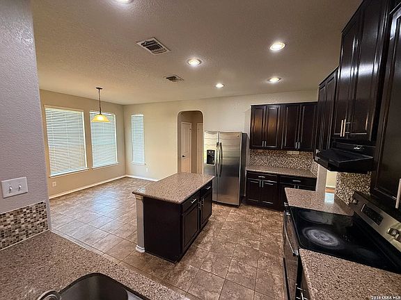 4th image of 4523 Orchard Rim