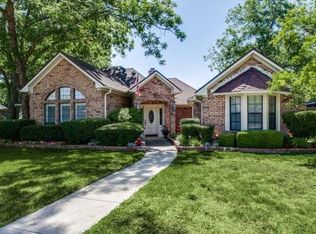 1905 Pecan Ridge Dr, Rowlett, TX 75088
