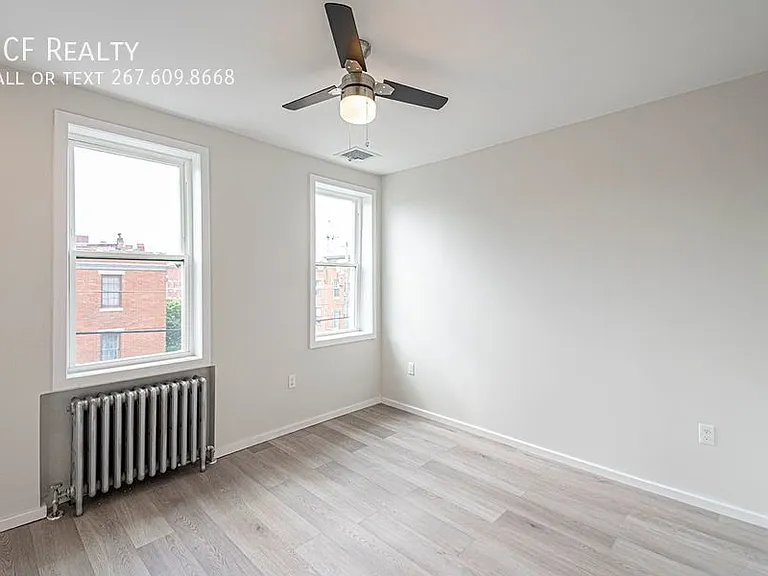 825 S 12th St — Photo 17