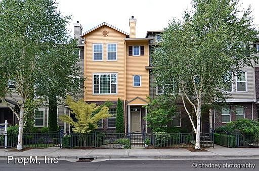 2nd image of 6026 NE Alder St