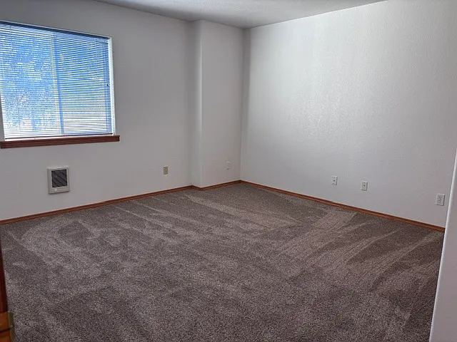 2 bed, 1118 sqft, $1,350 — Photo 3