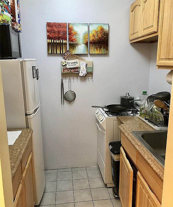 2nd image of 1237 Avenue C #T