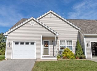 18 Cross Creek Rd #18, Plainfield, CT 06374