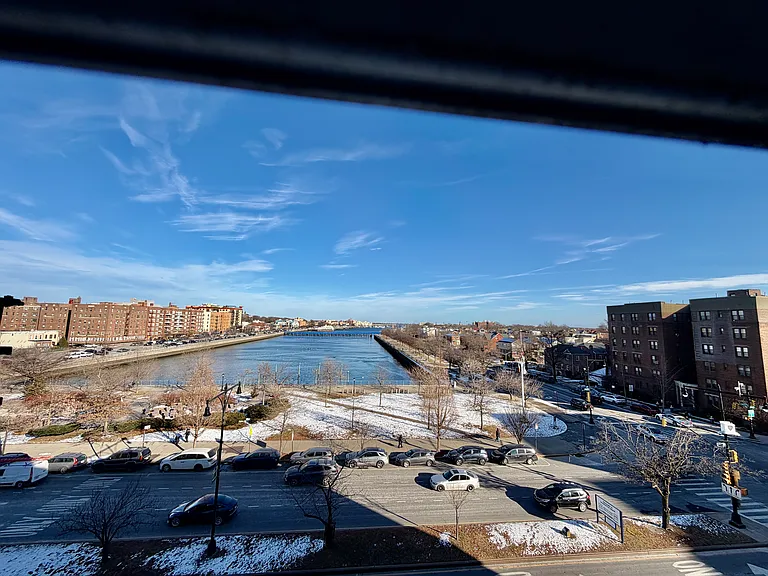 40 Shore Blvd #5H — Photo 10