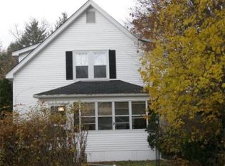 1 6th St, Leominster, MA 01453