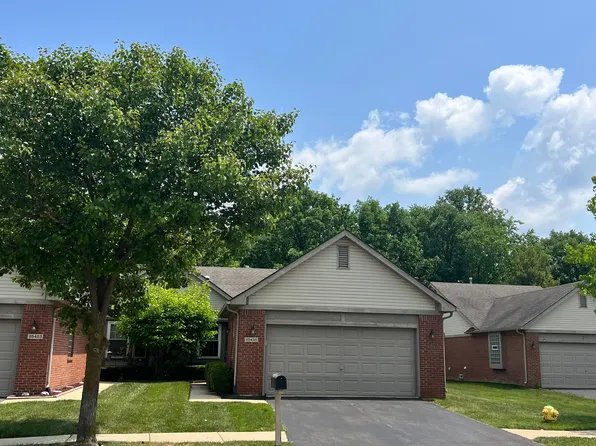 25435 Tara Ln E #37, Flat Rock, MI 48134