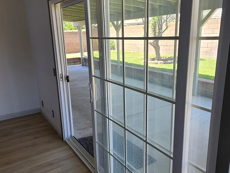 3830 Daisy Dr — Photo 3
