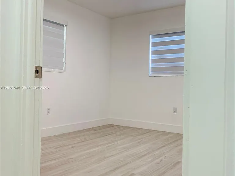 5441 NW 174th Dr — Photo 5