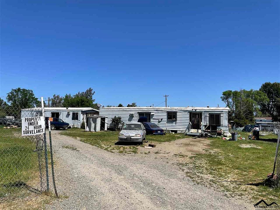 2nd image of 15820 Ash Ln