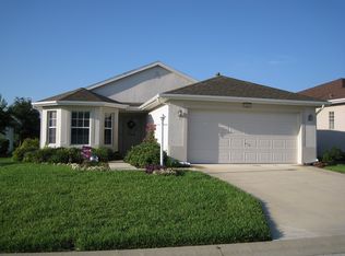 5608 Squires Dr, Leesburg, FL 34748