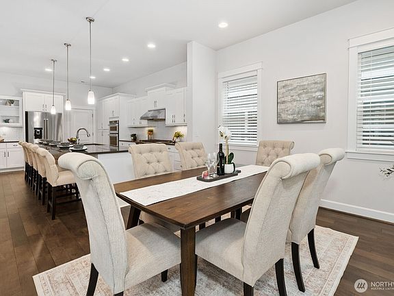 5th image of 479 5th Avenue NE