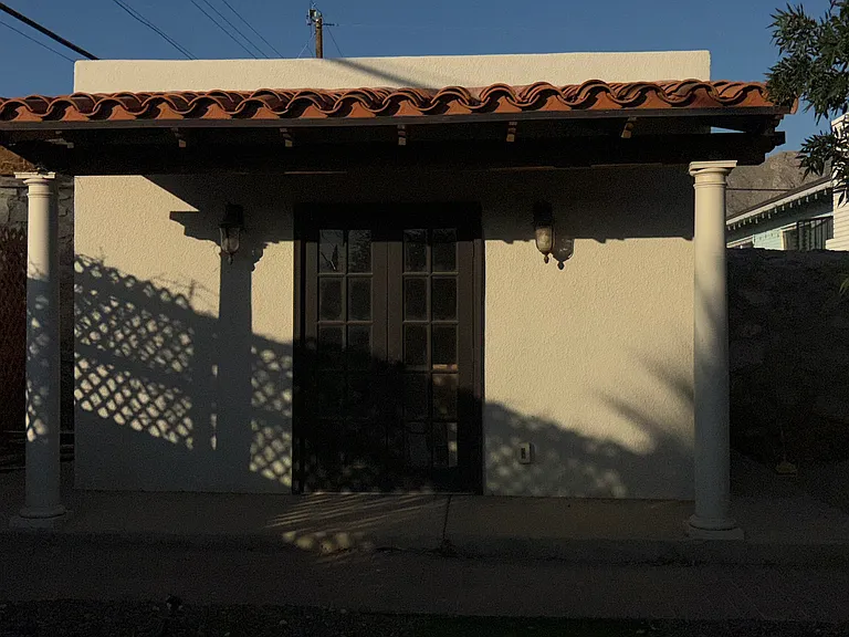 406 S Balboa Rd — Photo 18
