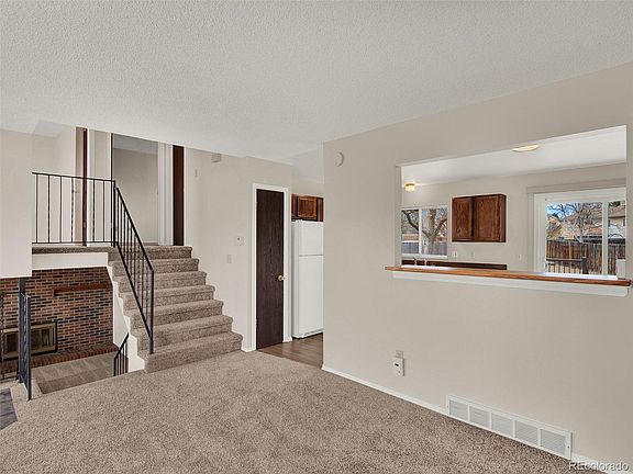 2nd image of 903 Glenwood Drive