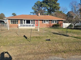 4037 Welmont Dr, Fayetteville, NC 28304