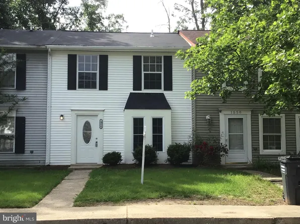 1556 Pin Oak Dr, Waldorf, MD 20601