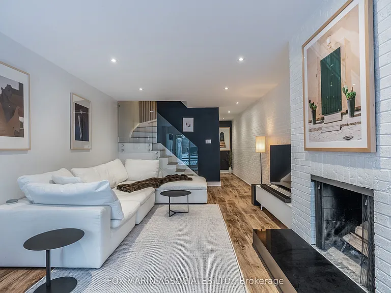 61 McGill St — Photo 39