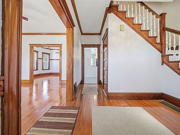 4th image of 36 Jasper St