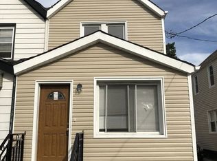 118-17 202nd St, Jamaica, NY 11412