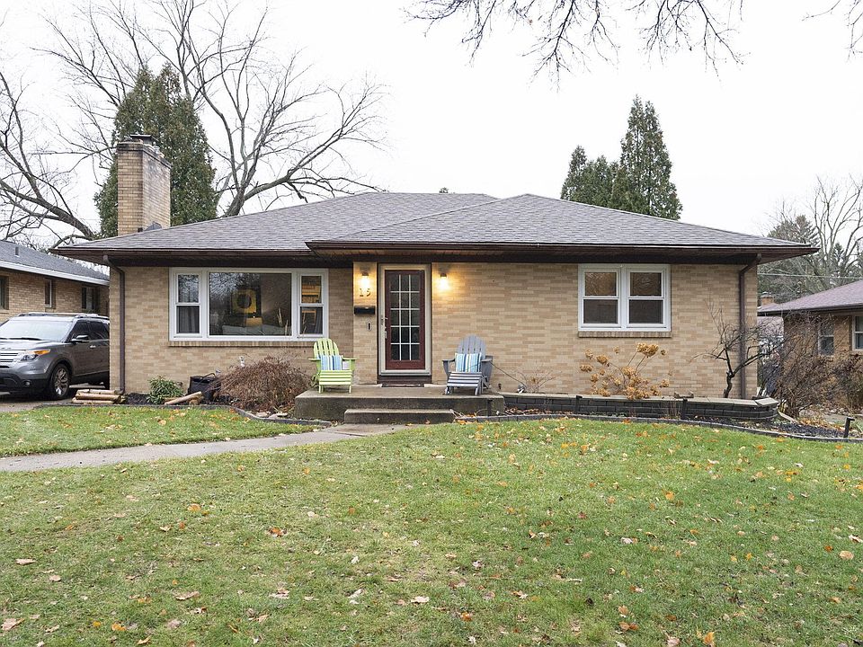 1st image of 15 Westmont Dr NW