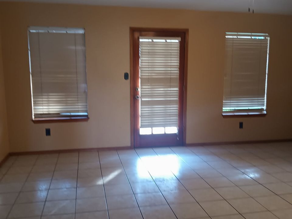 2nd image of 2809 Sugar Pine Ct