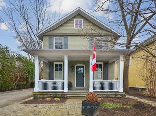 276 Spruce St, Oakville, ON L6J2G7
