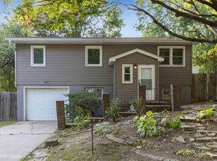 1516 California Ave, Iowa City, IA 52240