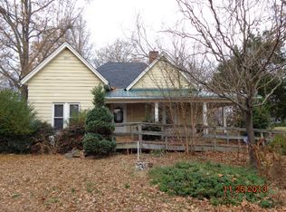 1230 Main Avenue Dr NW, Hickory, NC 28601