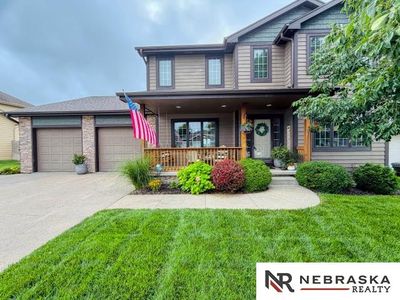 10708 S 214th St, Gretna, NE, 68028