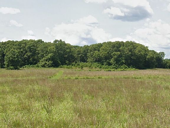 3rd image of 1505 S Roosevelt Rd