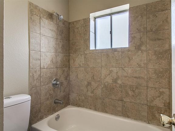 5th image of 1180 Yosemite St Unit 310