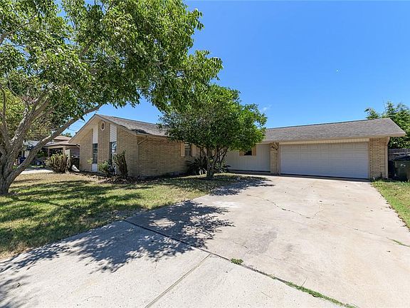 2nd image of 3210 Catcay Dr