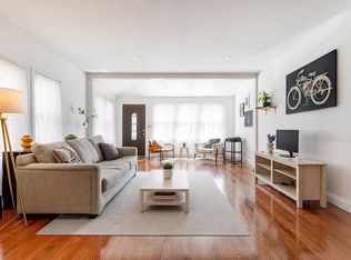 586 E 42nd St, Brooklyn, NY 11203