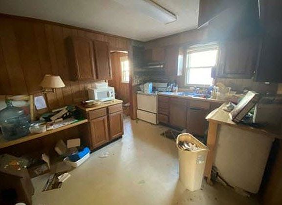5th image of 1332 N 13th St