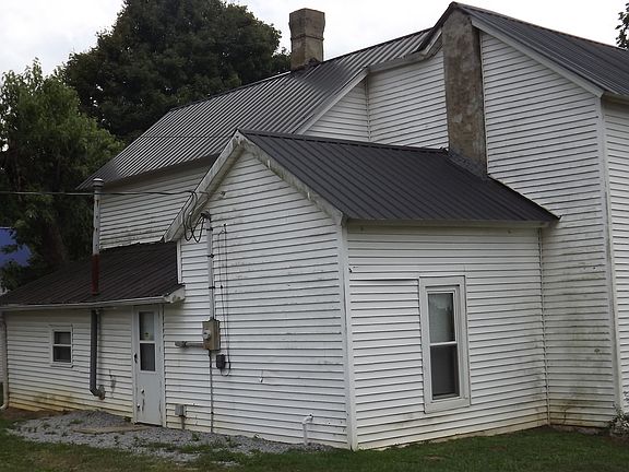 3rd image of 4185 Ky Highway 590