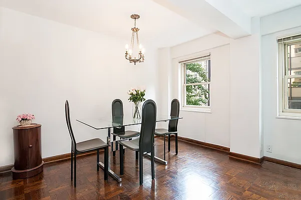 Sold by Kleier Residential | media 18