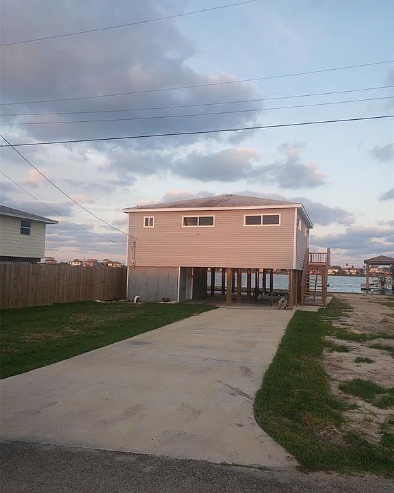 1st image of 7013 Delesandri Dr