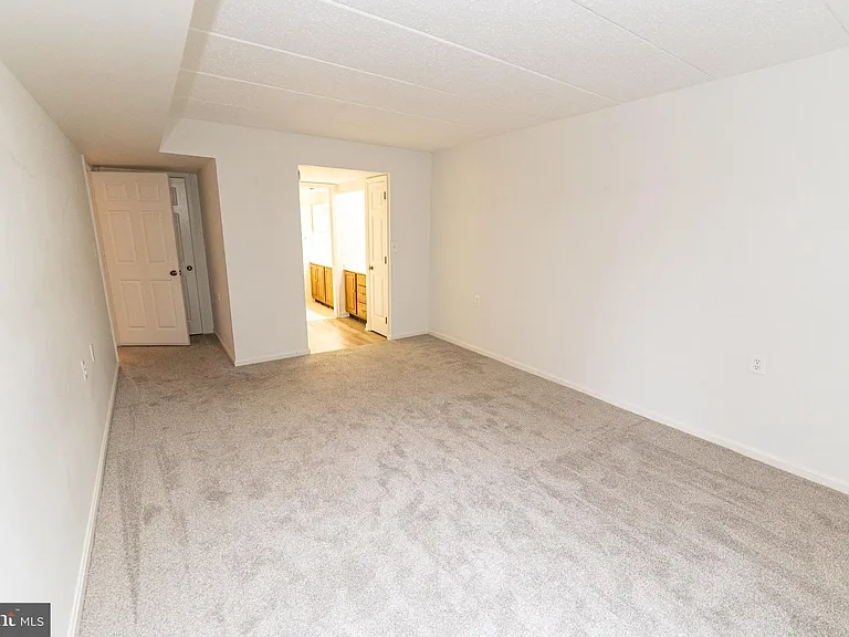 227 Canal Park Dr #206 — Photo 31