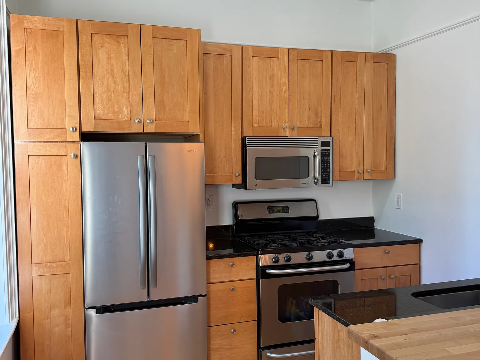 1 bed, 1250 sqft, $3,500 — Photo 2