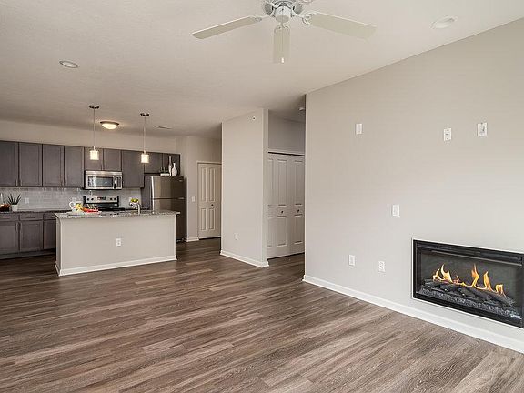 2nd image of 223 Aster Ln