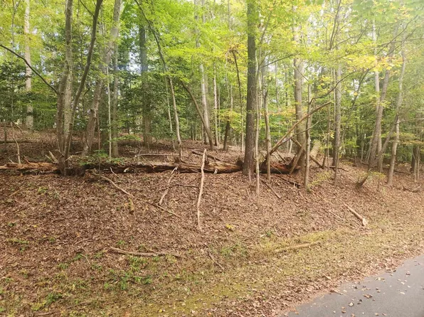 135 Chickasaw Dr #676, Louisburg, NC 27549