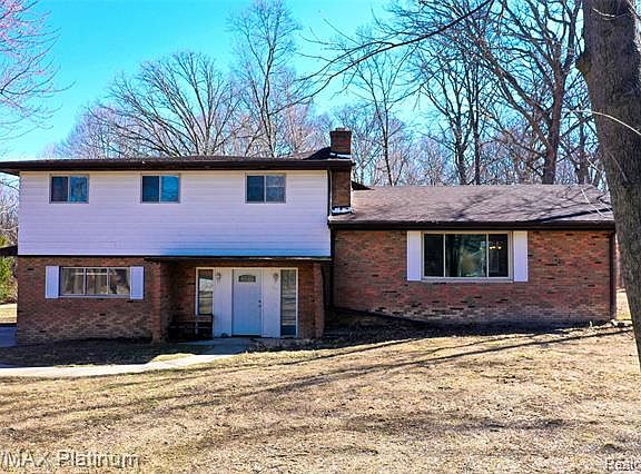 2nd image of 9043 Meltrica Ave