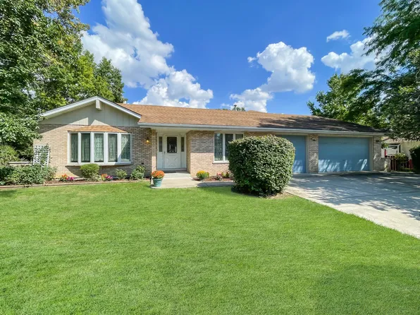 10211 S 88th Ave, Palos Hills, IL 60465