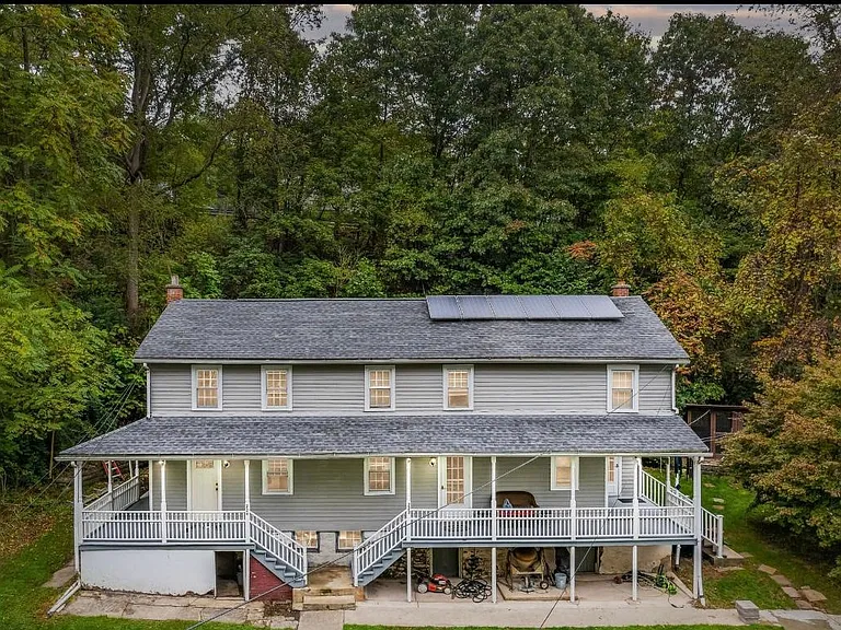 224 Coal St — Photo 1