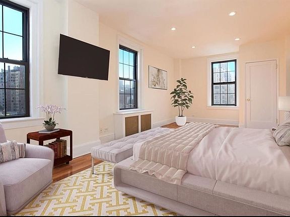 4th image of 30 E 68th St Fl 12
