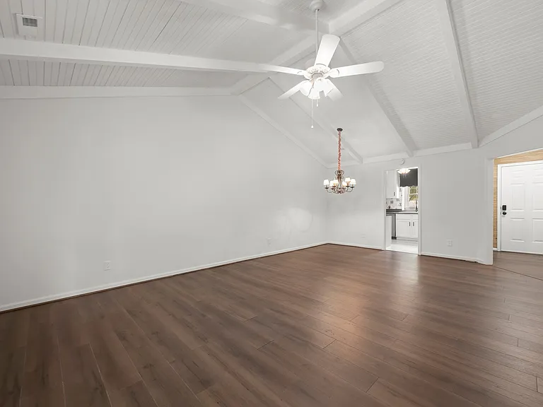 1240 Watermark Ct — Photo 17