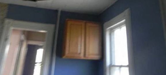 4th image of 92 Hollywood Ave
