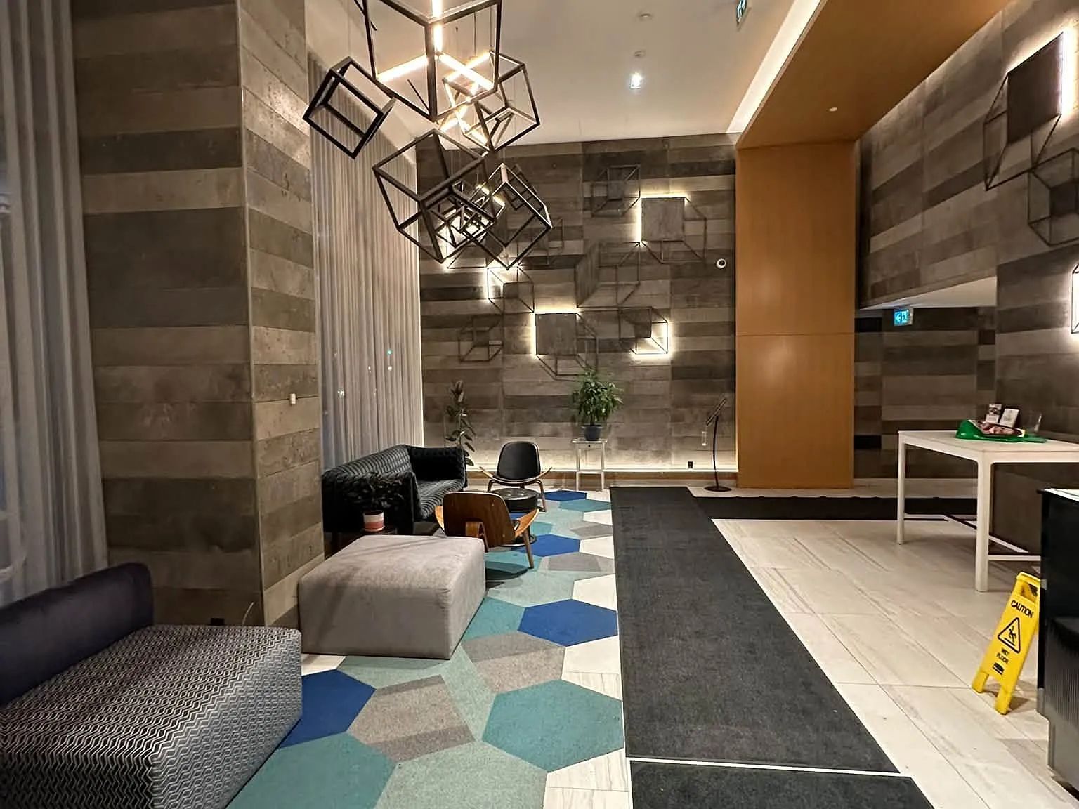 1 bed, $2,300 — Photo 2