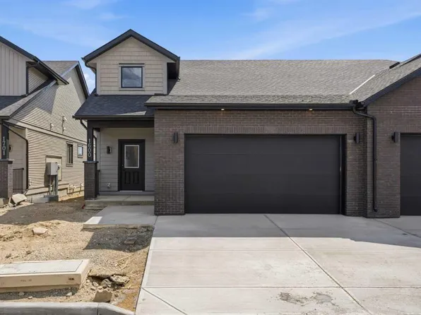 15 W Coopersfield Link SW #1600, Airdrie, AB T4B 5P5